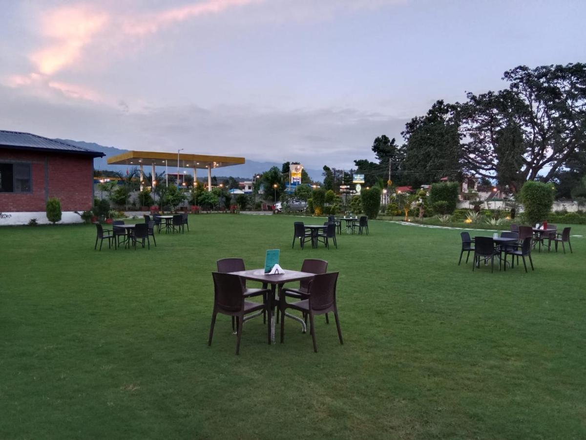 Aar Resort & Spa Jhājra Exterior foto